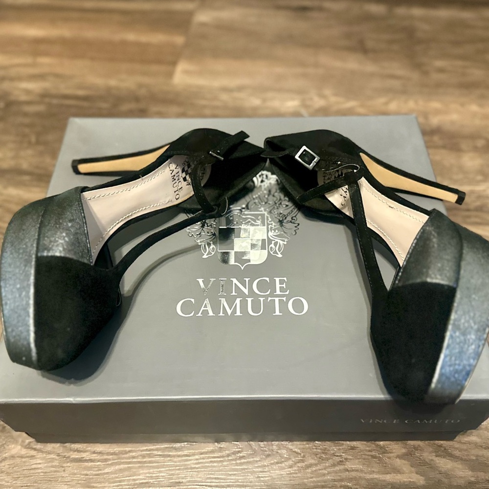 Vince Camuto Black Strappy Heels with Medium Heel